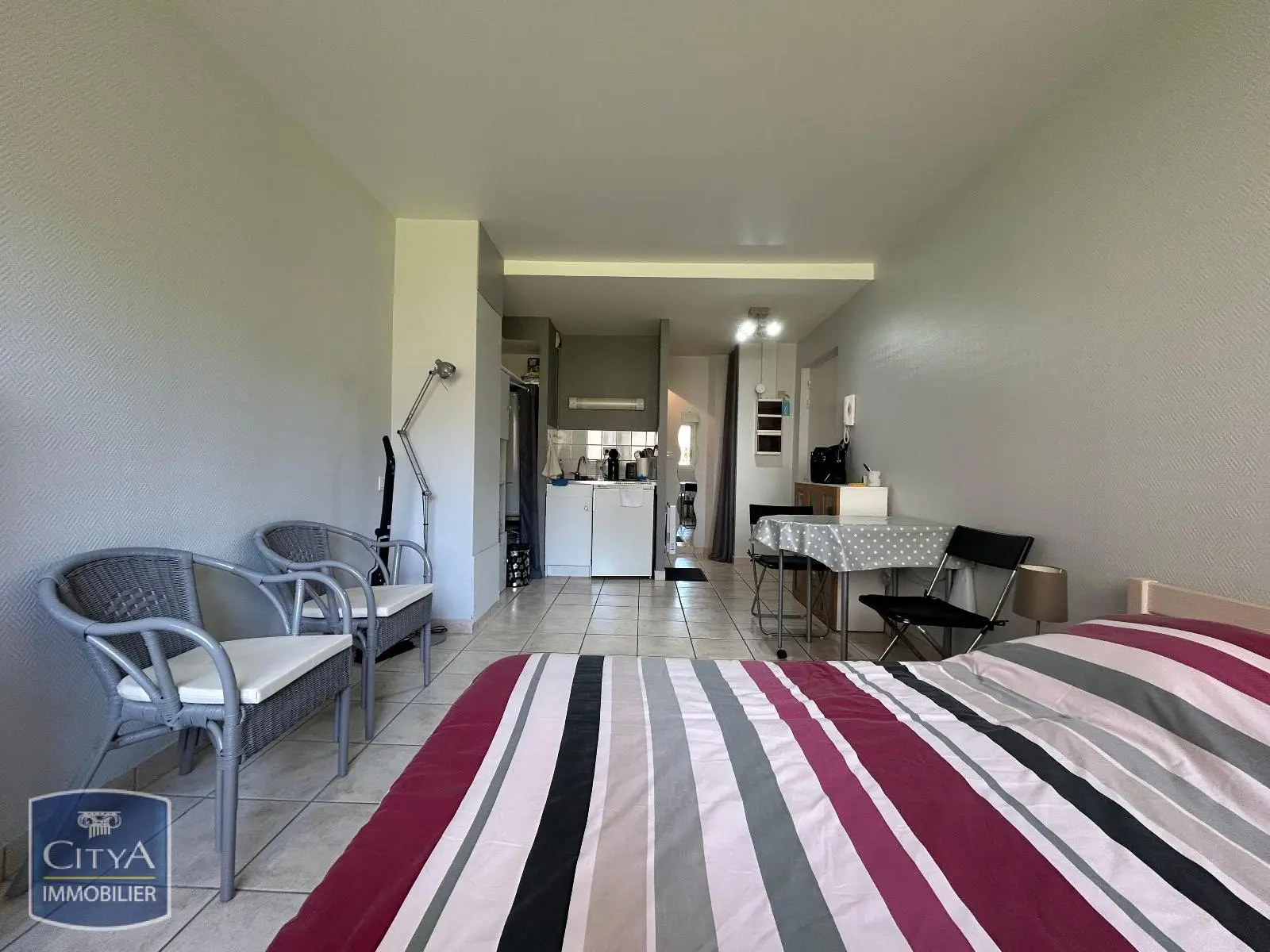 Photo 2 Appartement 1 pièce 22.99m²