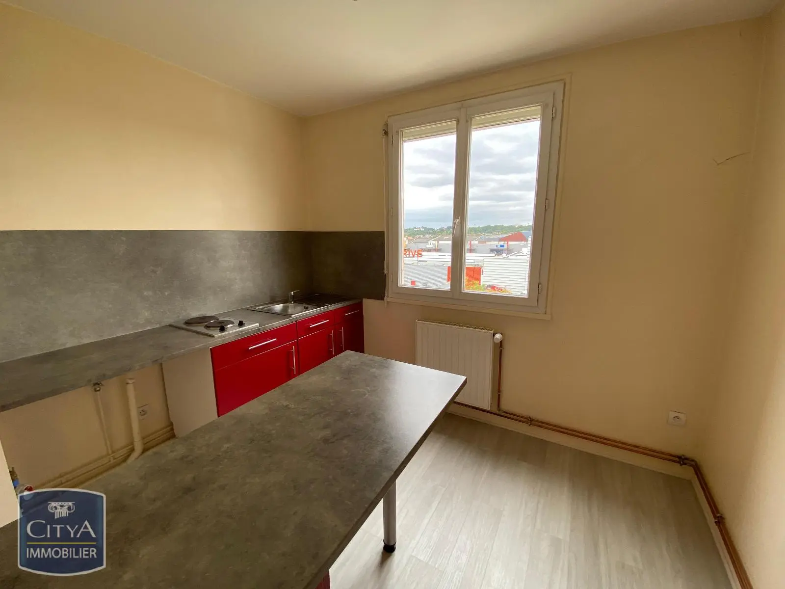 Photo 3 Appartement 1 pièce 27.96m²