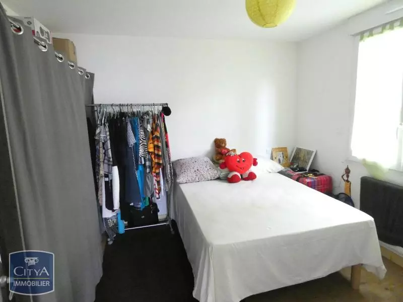 Illustration pour Appartement 2 pièces 40m² Photo Appartement 2 pièces 40m²