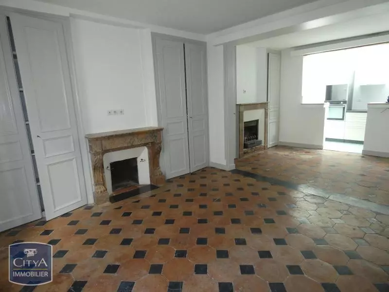 Illustration pour Maison 5 pièces 115m² Photo Maison 5 pièces 115m²