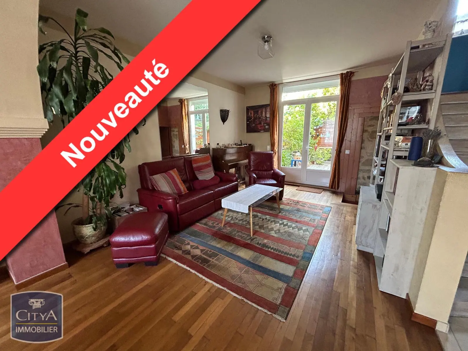 Photo 1 Maison 5 pièces 167m²