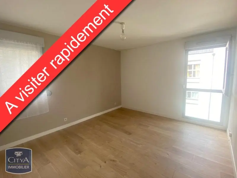Photo 1 Appartement 1 pièce 27.06m²