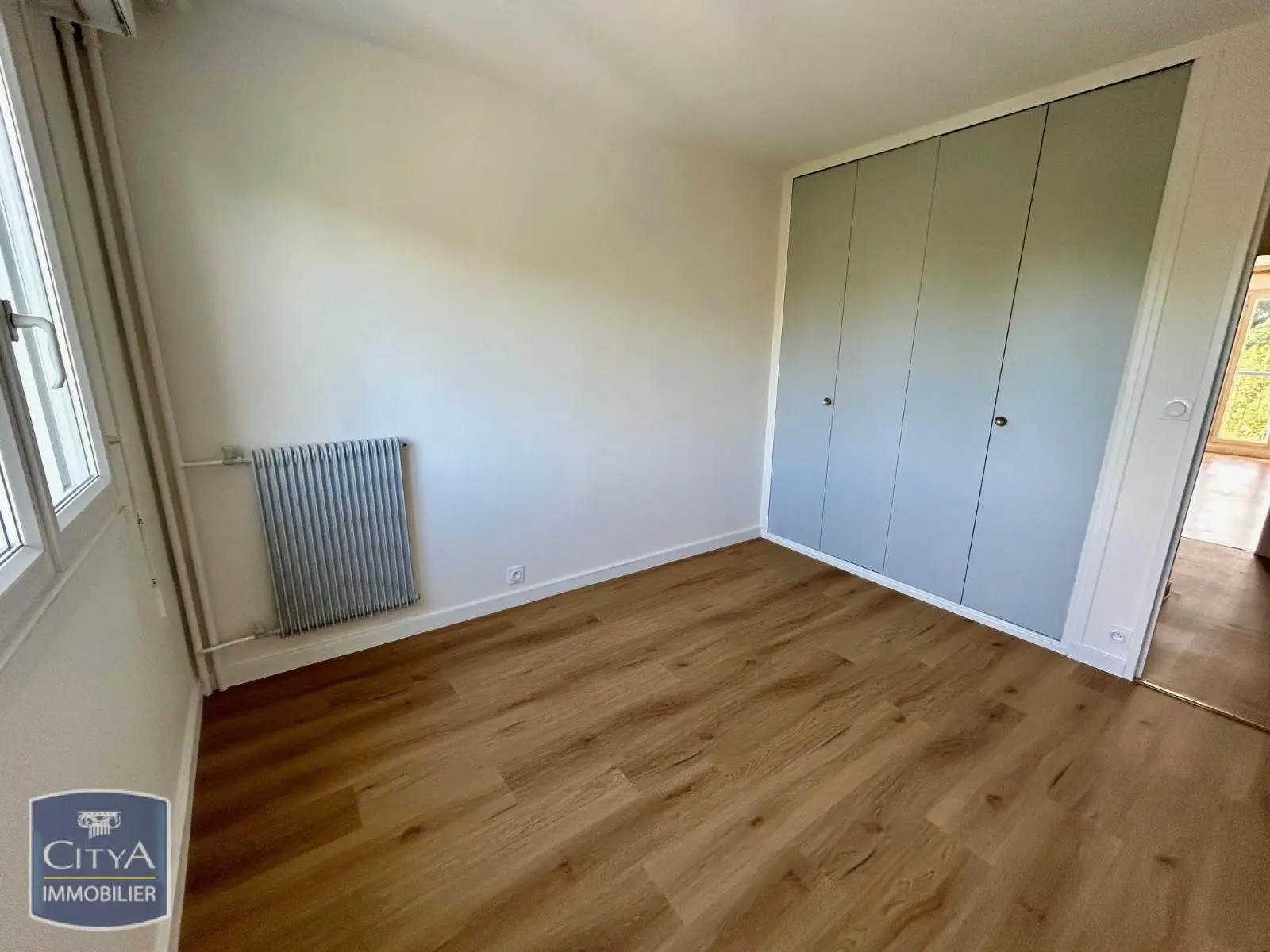 Photo 12 Appartement 4 pièces 77.47m²