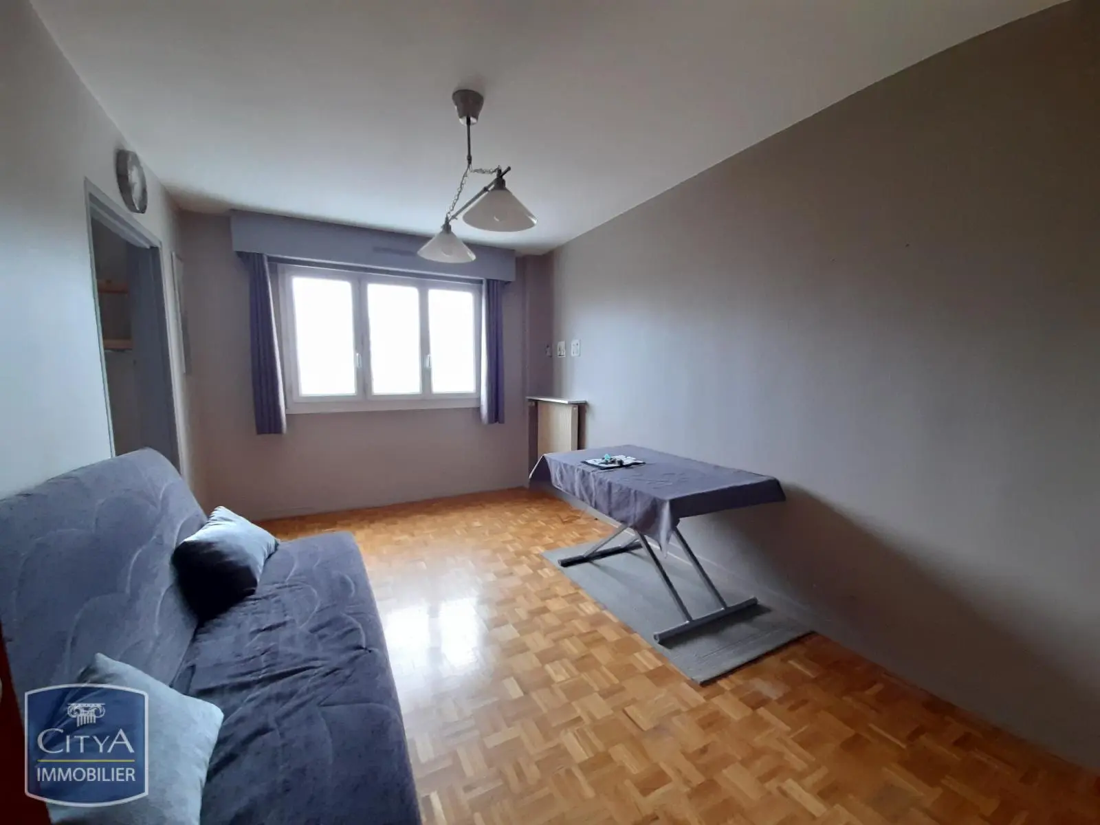 Photo 2 Appartement 1 pièce 23.5m²