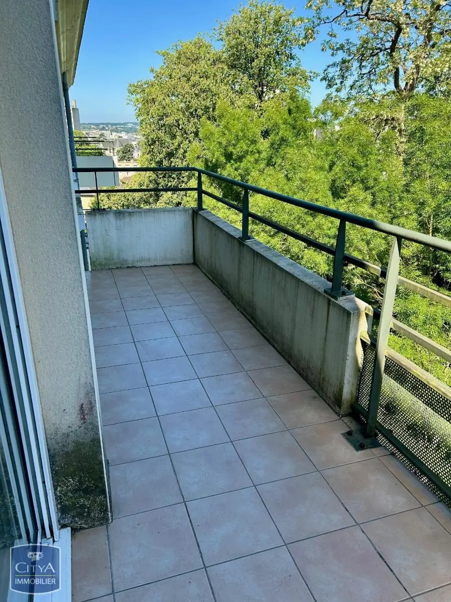 Photo 3 Appartement 1 pièce 27.1m²
