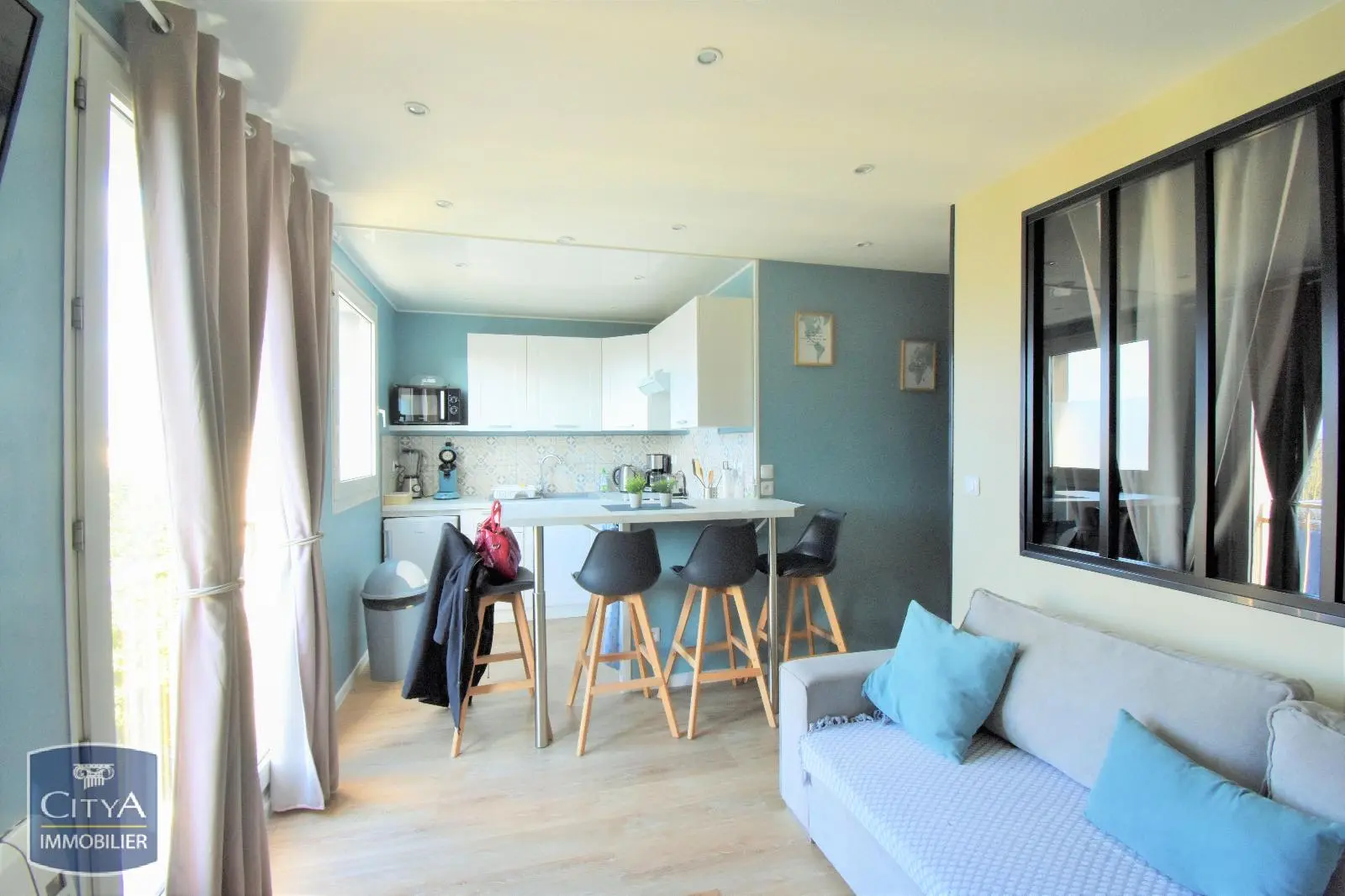Photo 1 Appartement 1 pièce 31.61m²