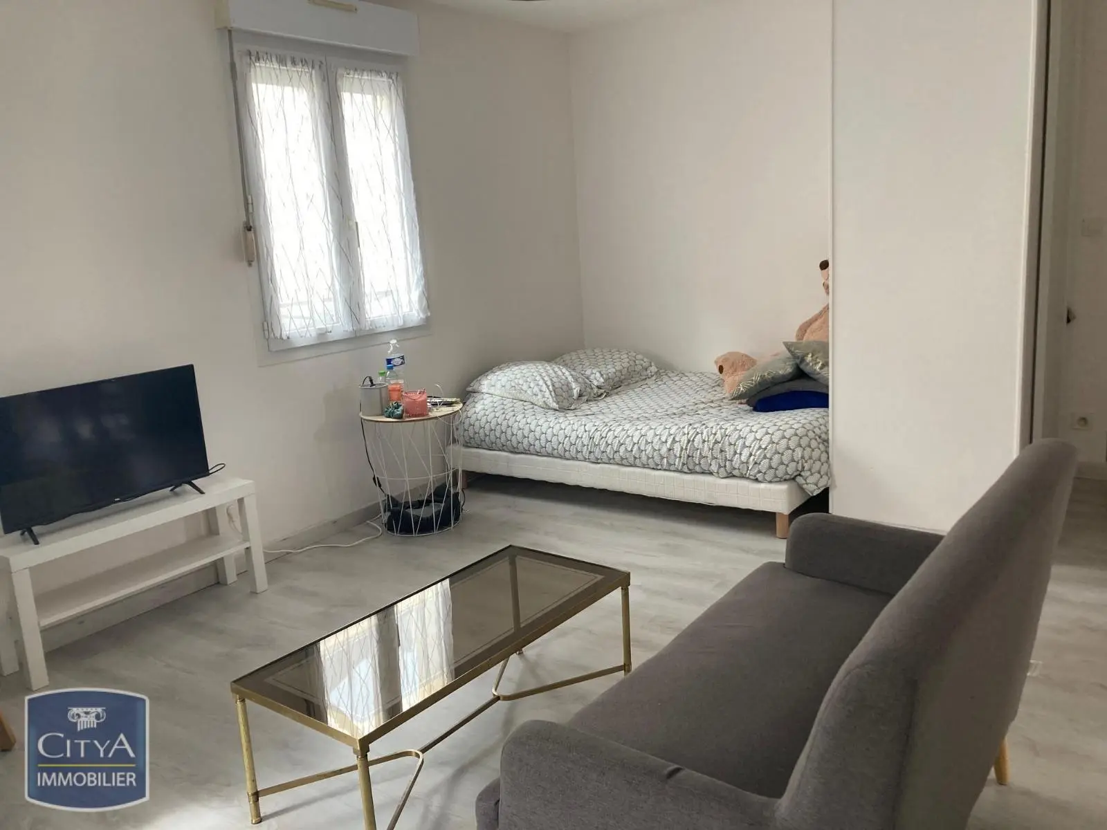 Photo 1 Appartement 1 pièce 33.91m²