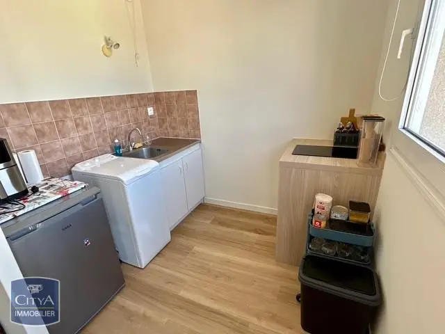Photo 3 Appartement 1 pièce 31.64m²