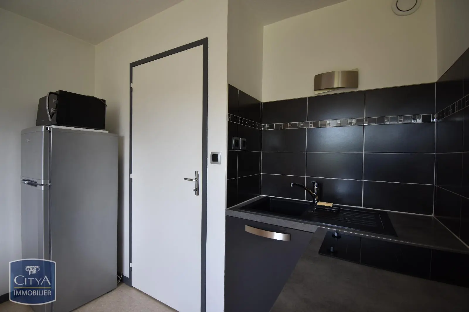 Photo 4 Appartement 1 pièce 31.72m²
