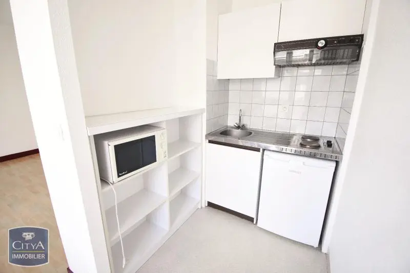 Photo 1 Appartement 1 pièce 27.16m²