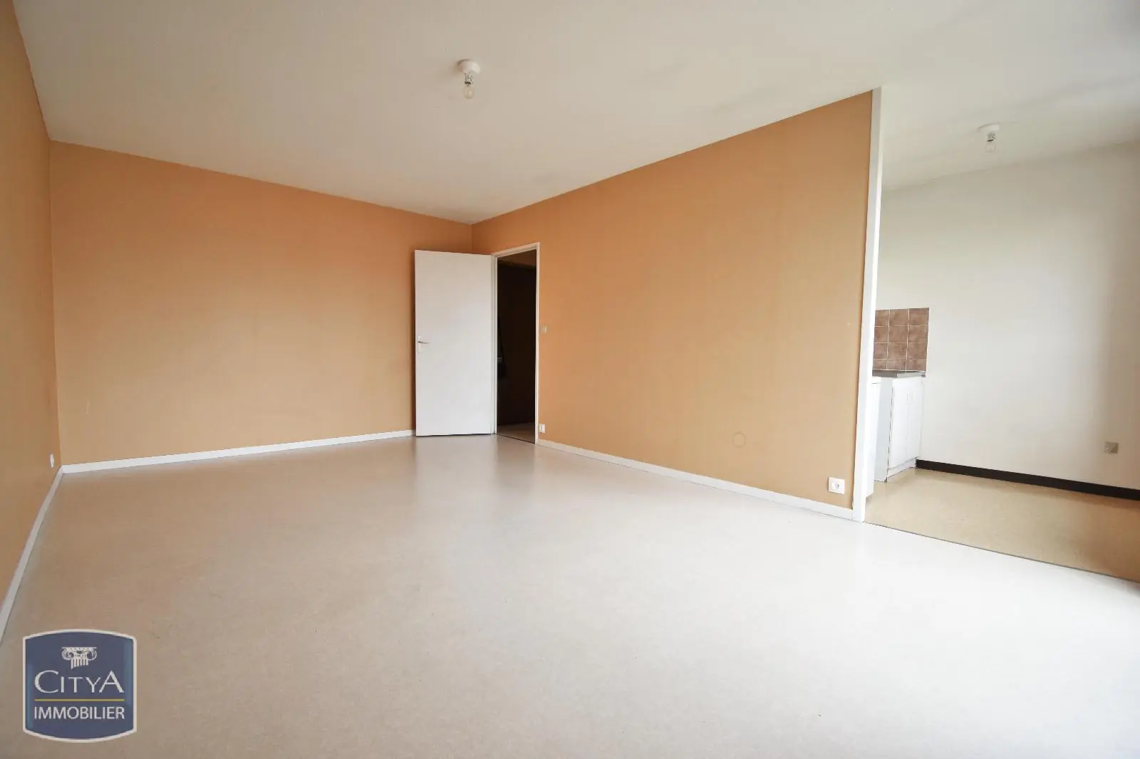 Photo 6 Appartement 1 pièce 31.64m²