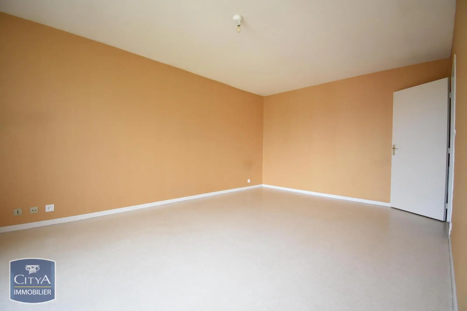 Photo 7 Appartement 1 pièce 31.64m²