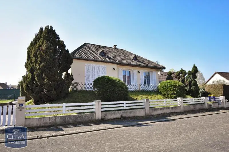 Photo 1 Maison 4 pièces 76.17m²