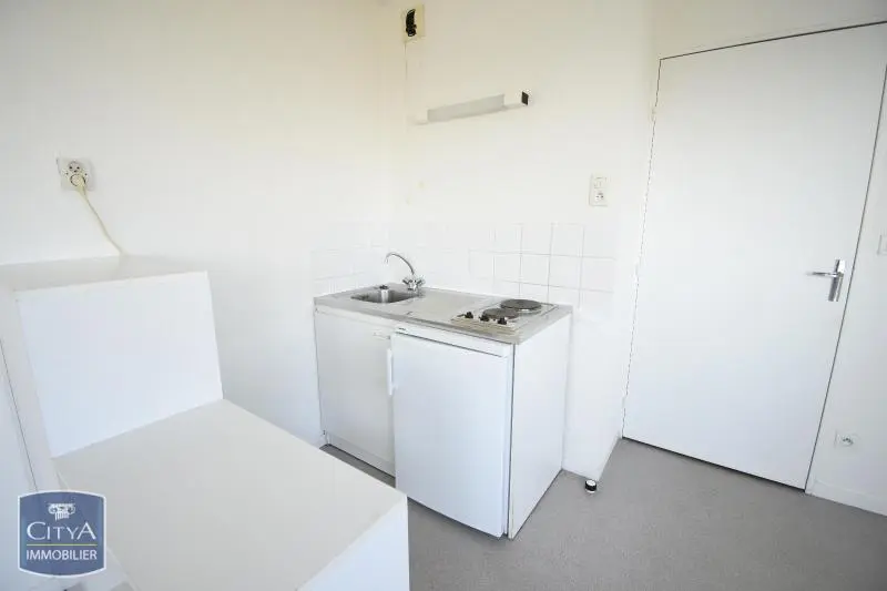 Photo 5 Appartement 1 pièce 23.66m²