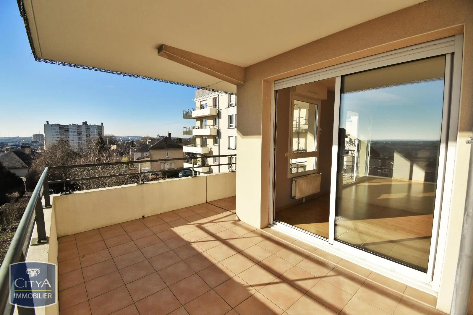 Photo 1 Appartement 5 pièces 130.2m²