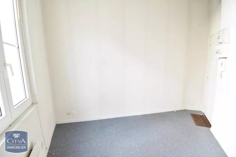 Photo 2 Appartement 1 pièce 11m²