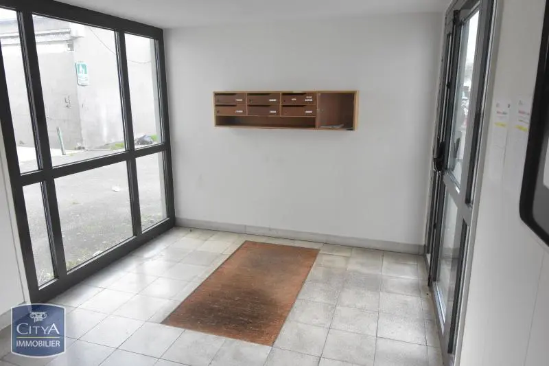CUISINE AMENAGEE EQUIPEE T3 LUMINEUX BALCON SALLE D EAU
