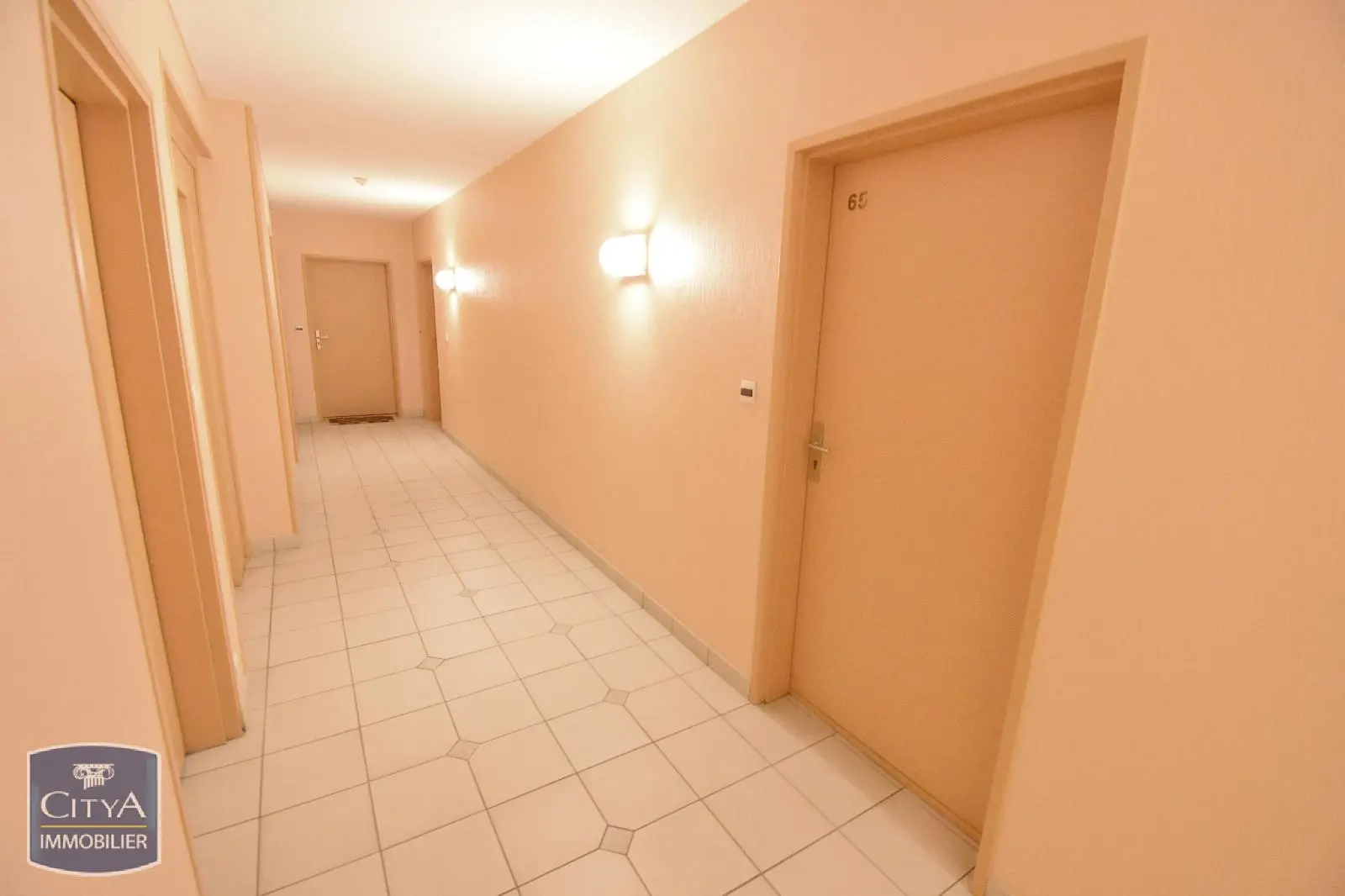 Photo 12 Appartement 1 pièce 32.33m²