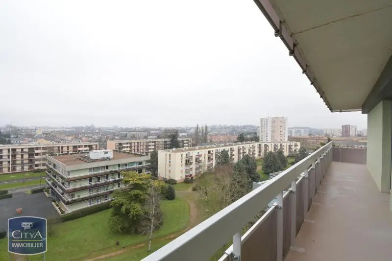 Photo 1 Appartement 4 pièces 82.32m²
