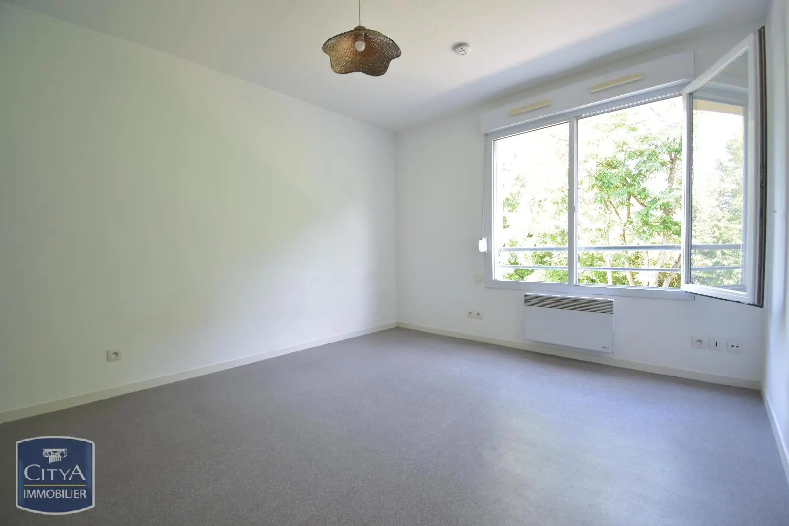 Photo 3 Appartement 1 pièce 24.43m²