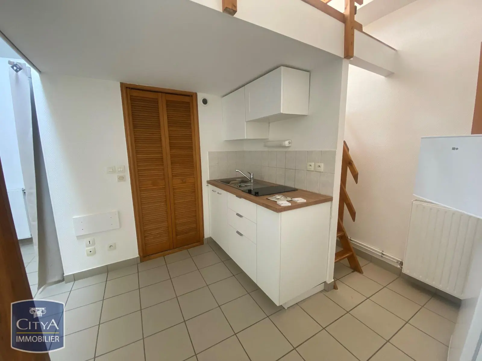 Photo 1 Appartement 1 pièce 22.29m²