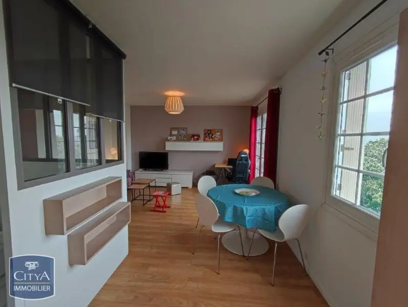 Photo 2 Appartement 1 pièce 35.39m²
