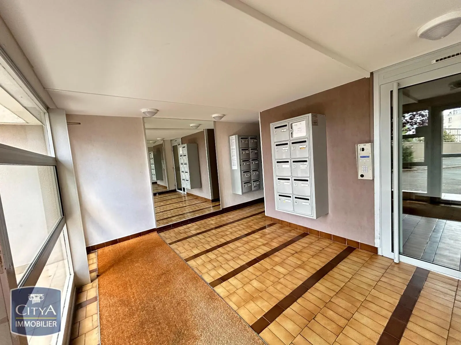Photo 6 Appartement 1 pièce 32.43m²