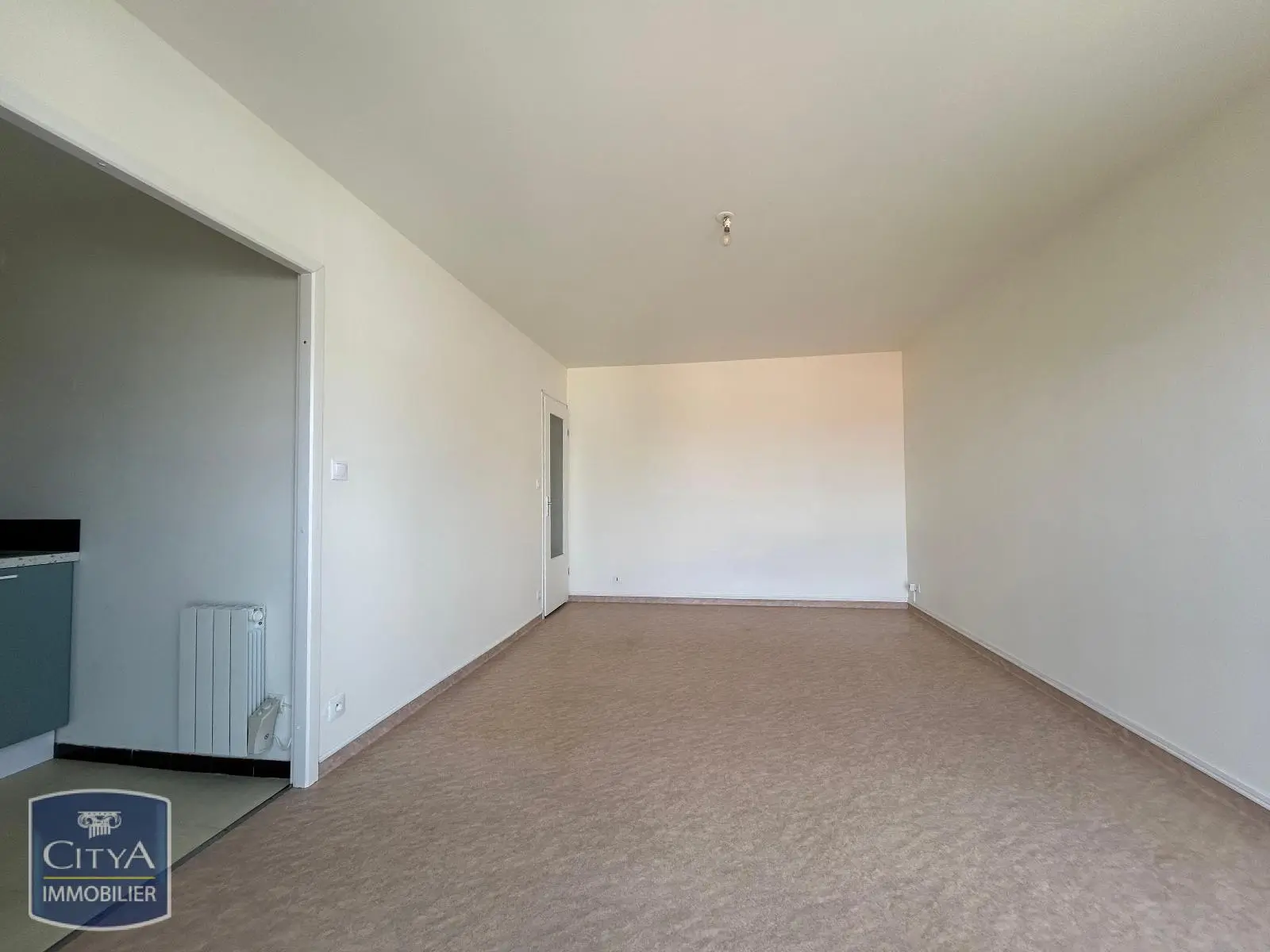 Photo 2 Appartement 1 pièce 29.33m²