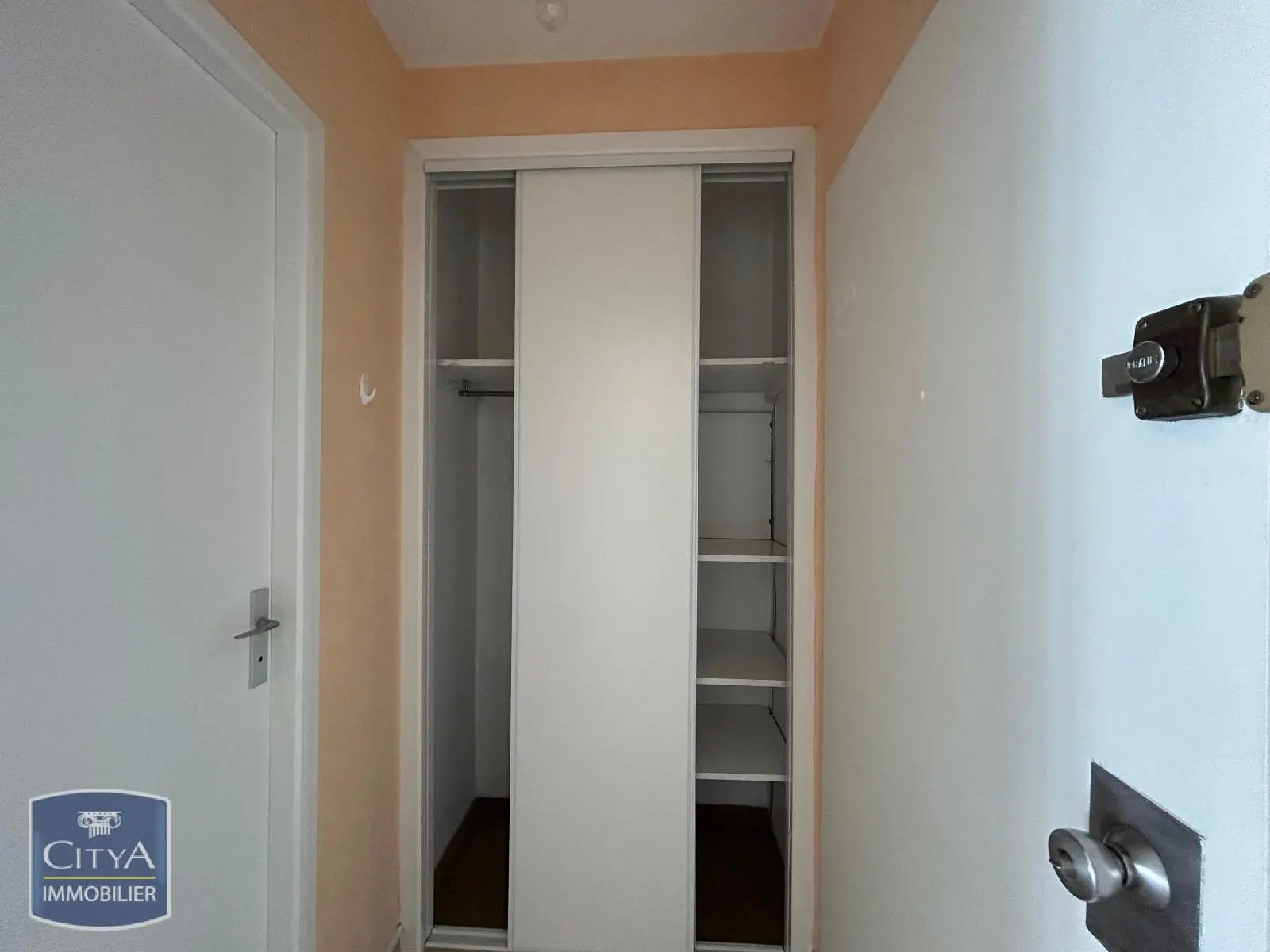 Photo 4 Appartement 1 pièce 29.33m²