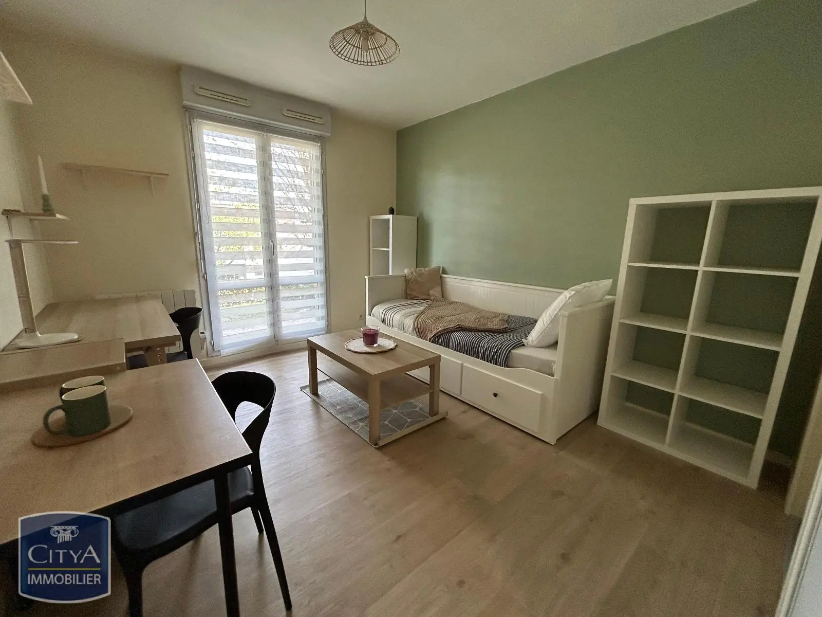 Photo 1 Appartement 1 pièce 17.1m²