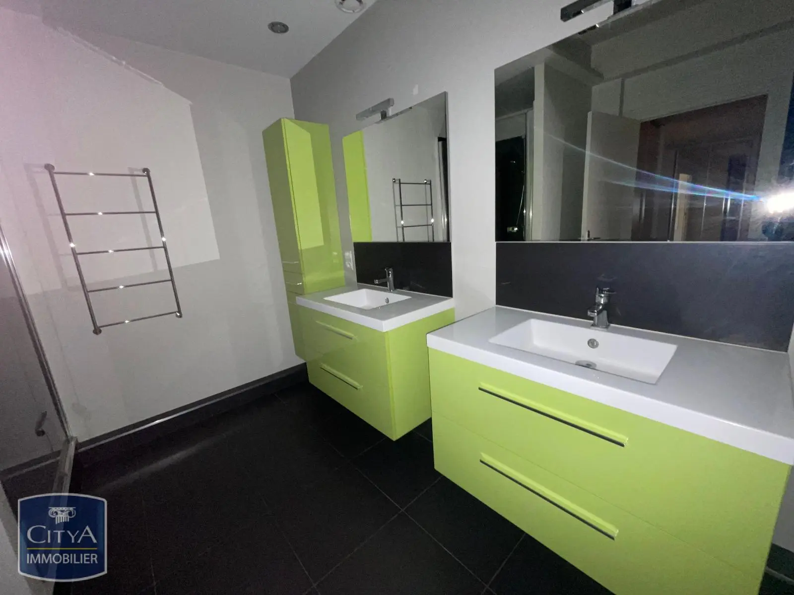 A LOUER GRAND T3 BOLLEE