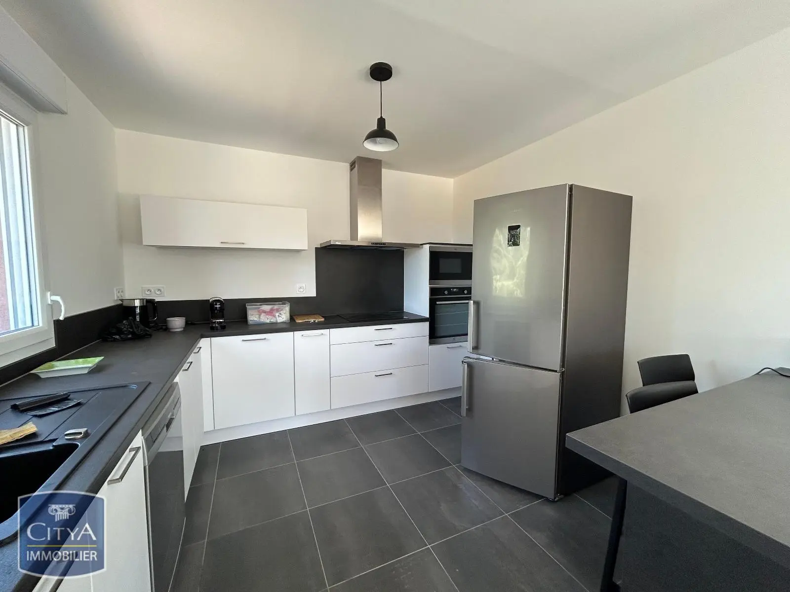 T4 MEUBLE MODERNE RECENT TERRASSE 65M2