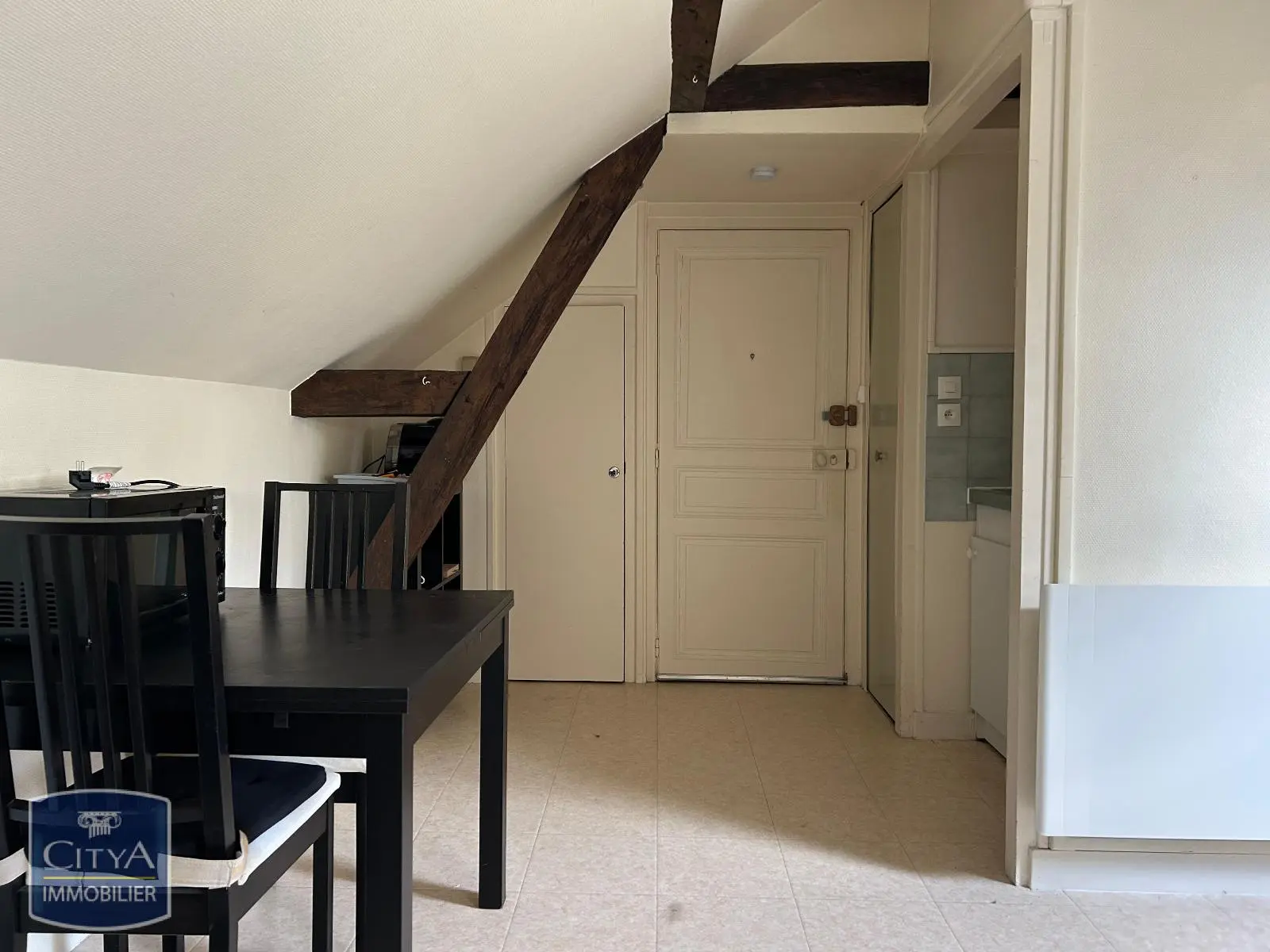 Photo 2 Appartement 1 pièce 15.06m²