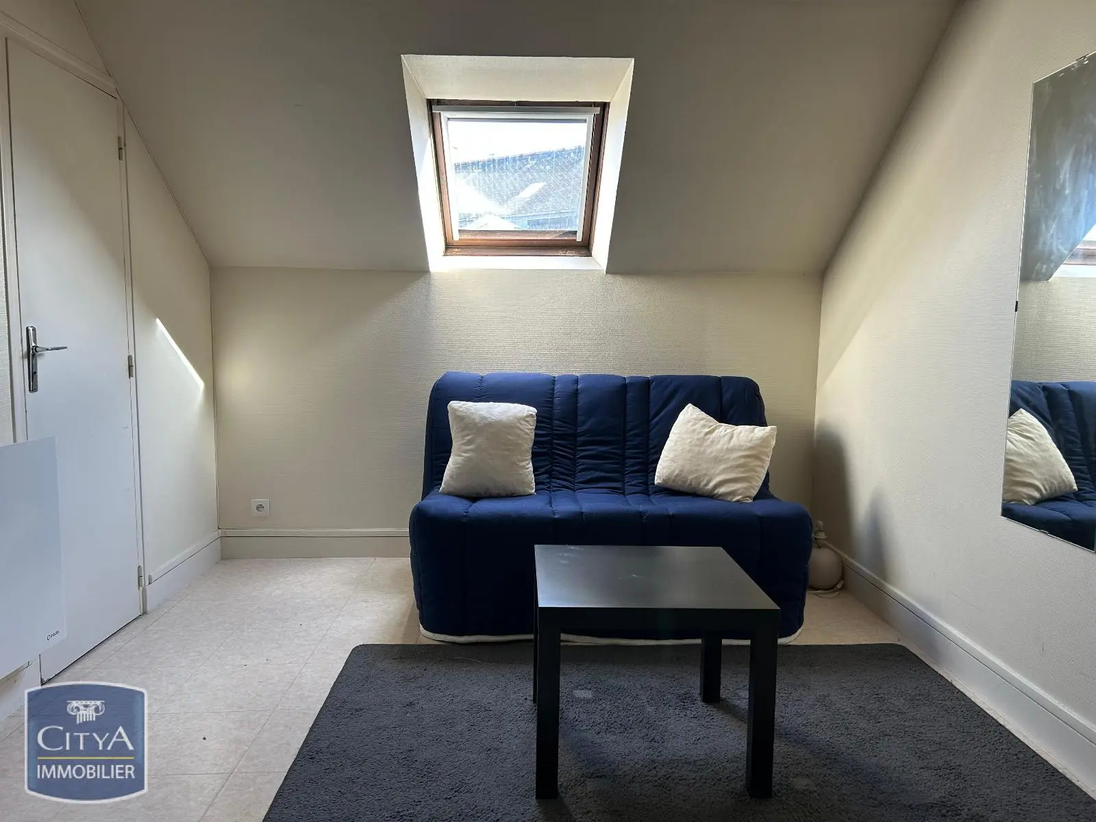 Photo 1 Appartement 1 pièce 15.06m²