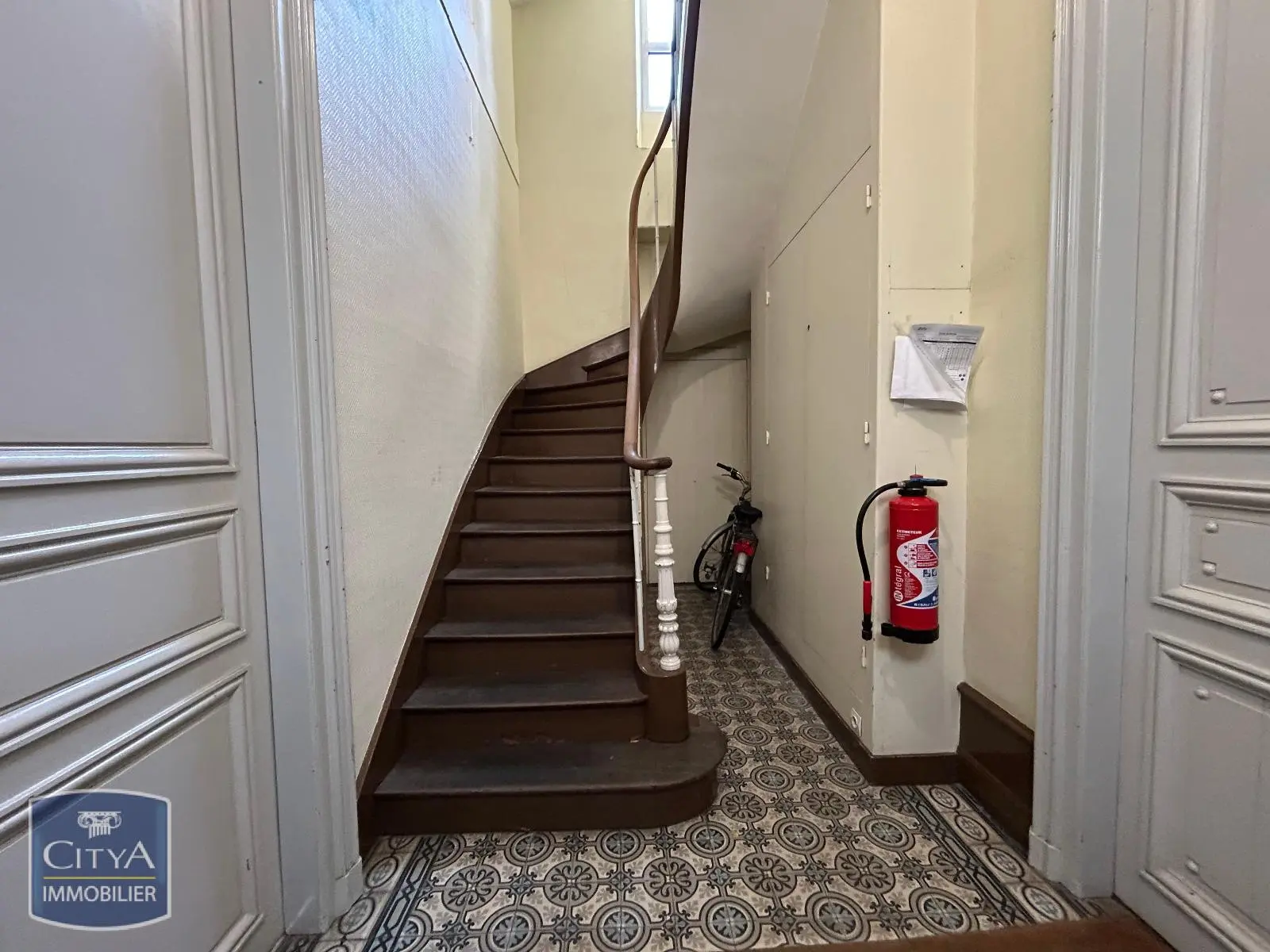 Photo 8 Appartement 1 pièce 15.06m²