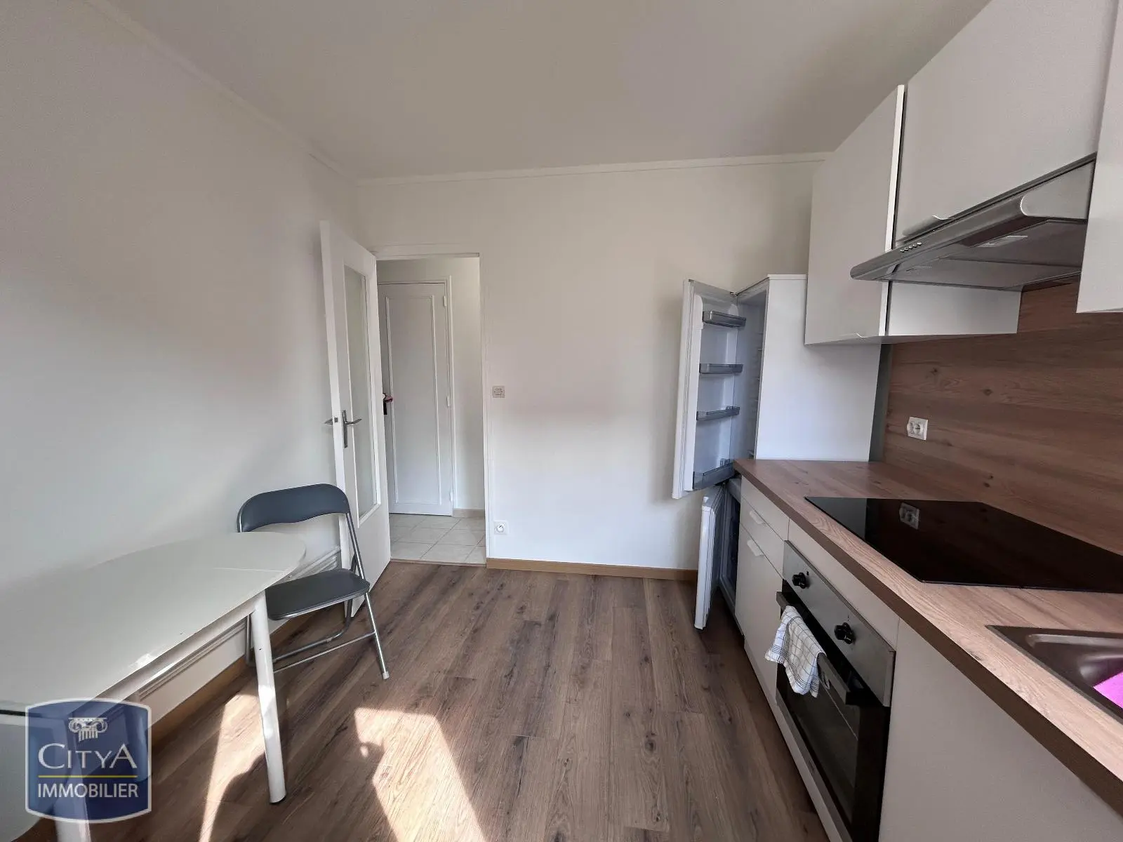 Photo 3 Appartement 2 pièces 55.83m²