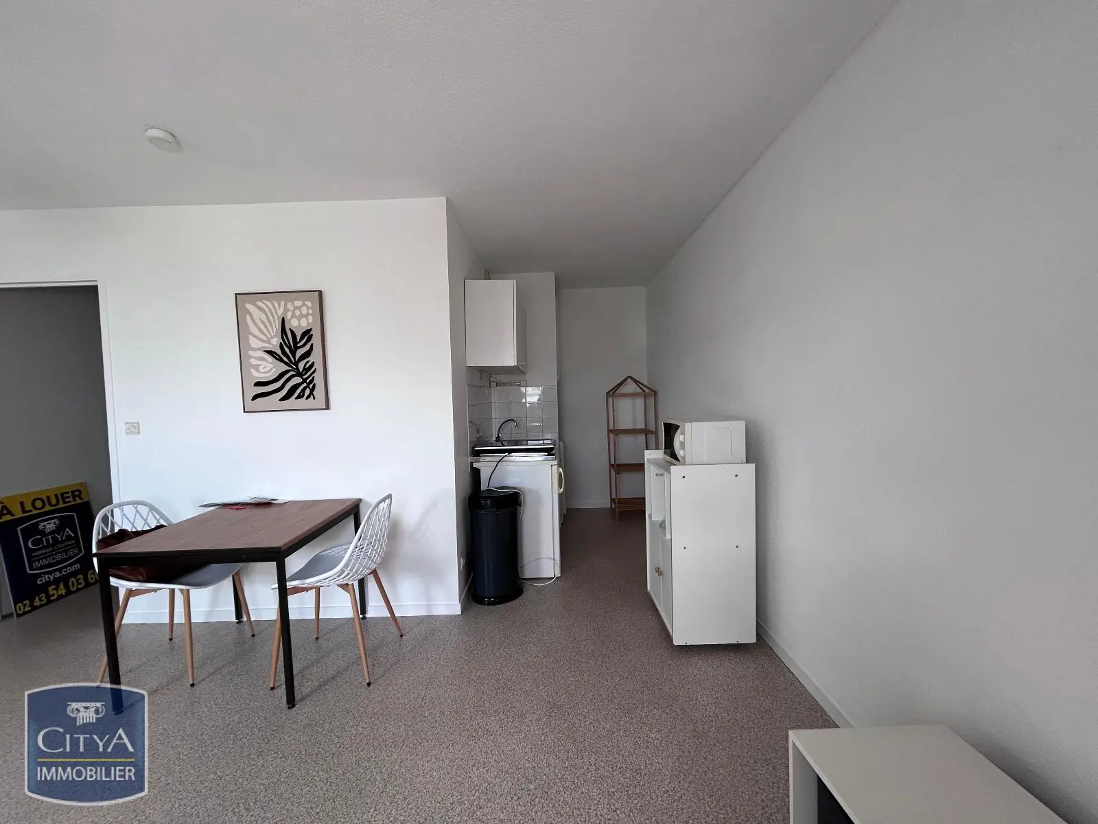 Photo 3 Appartement 1 pièce 27.5m²