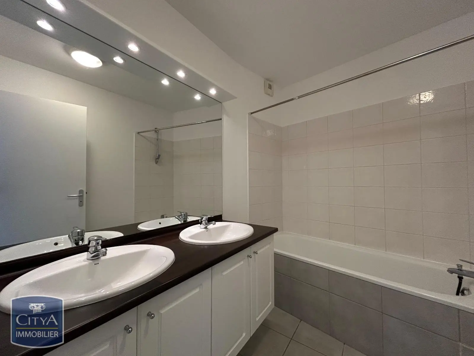 Photo 8 Appartement 3 pièces 63.16m²