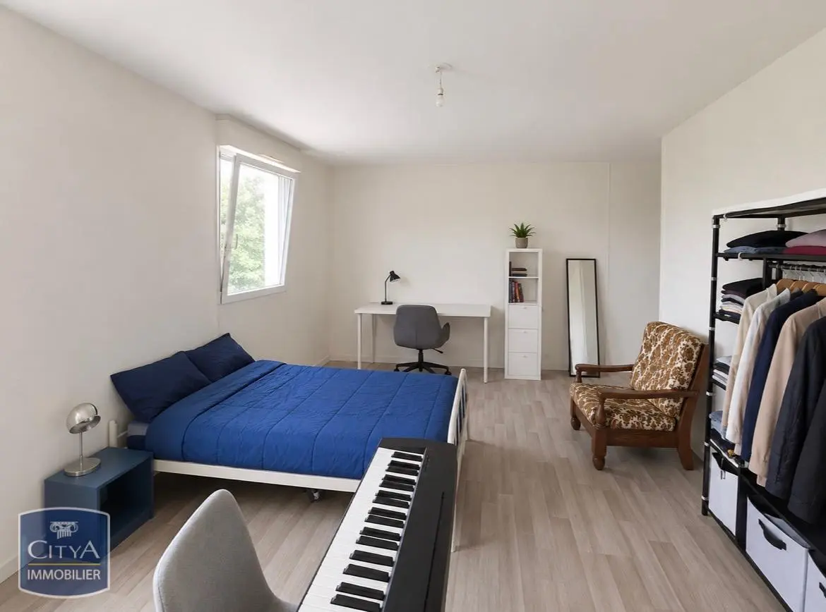 Photo 1 Appartement 1 pièce 31.43m²