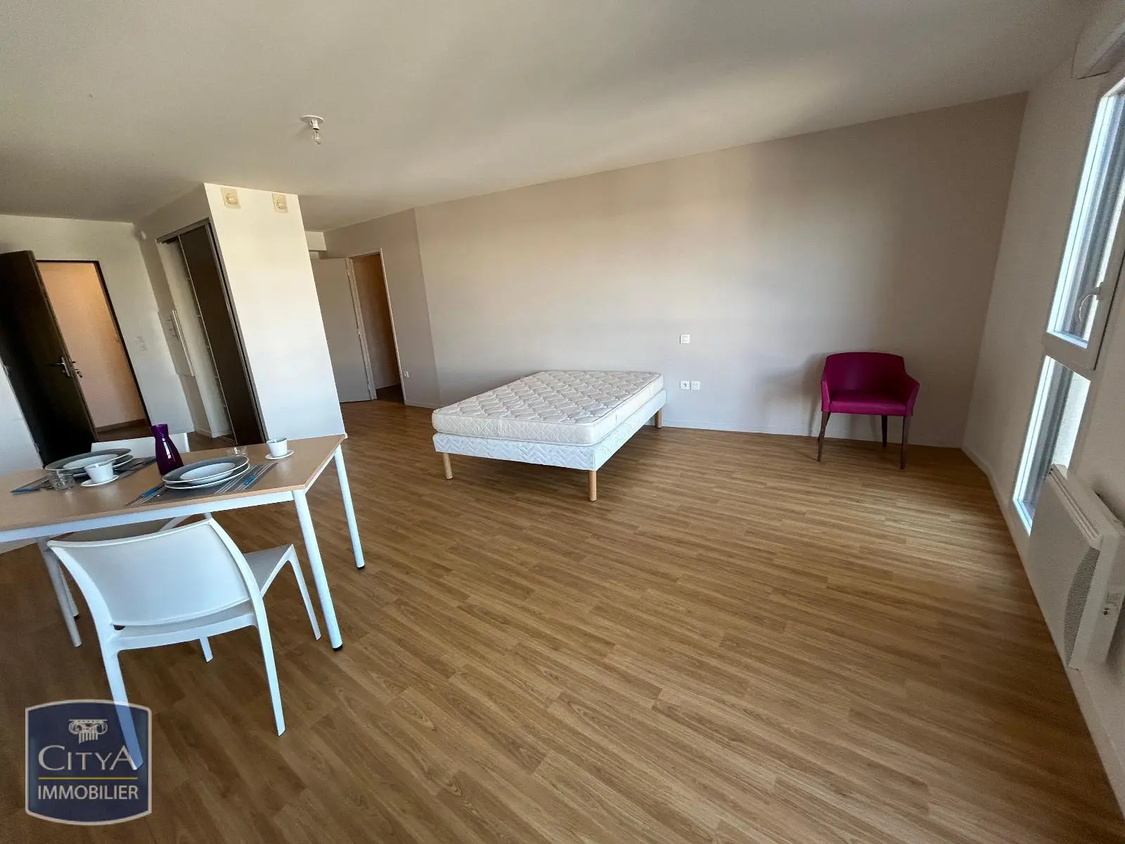 Photo 3 Appartement 1 pièce 41.7m²