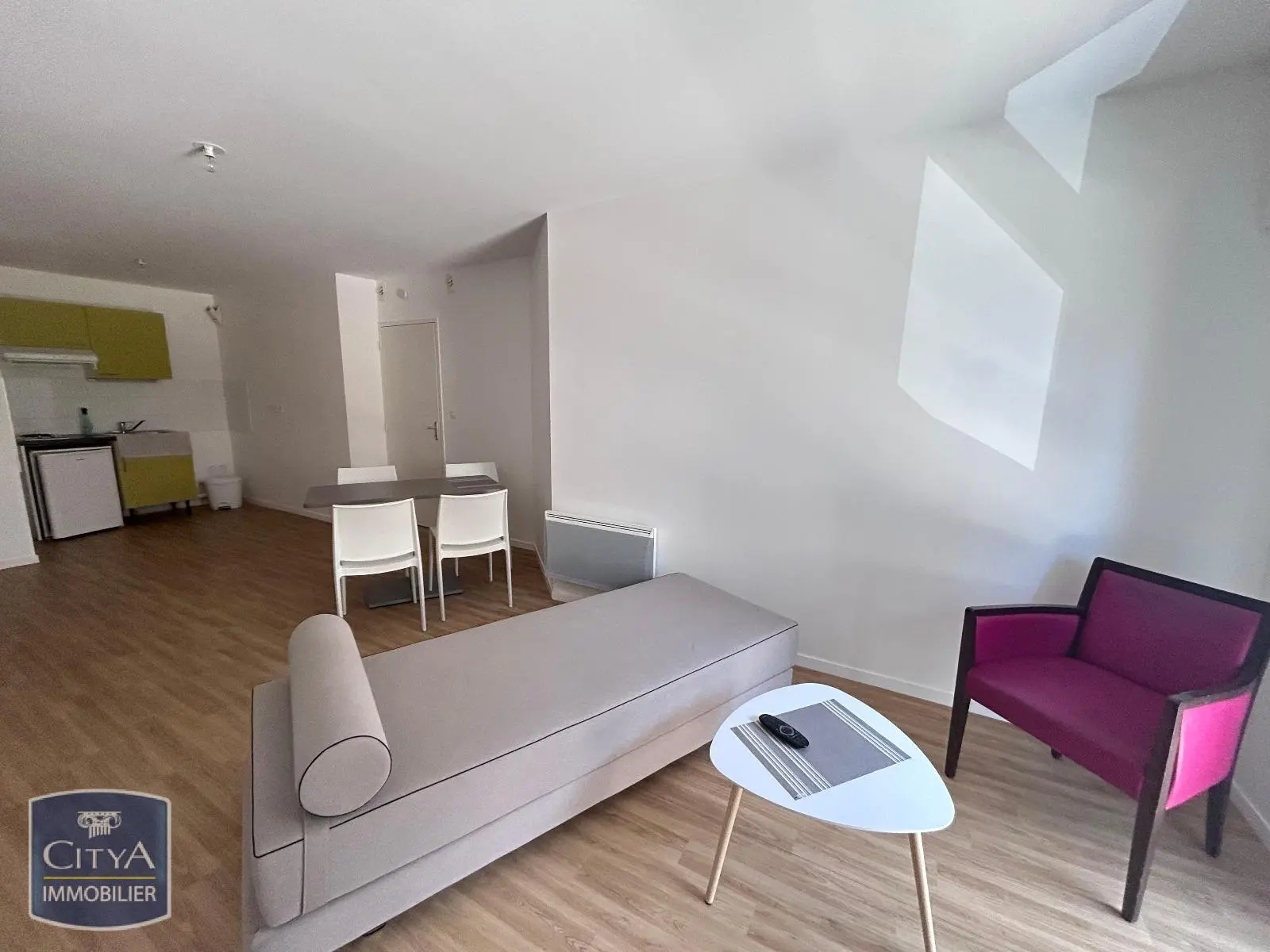 Photo 2 Appartement 1 pièce 43.44m²