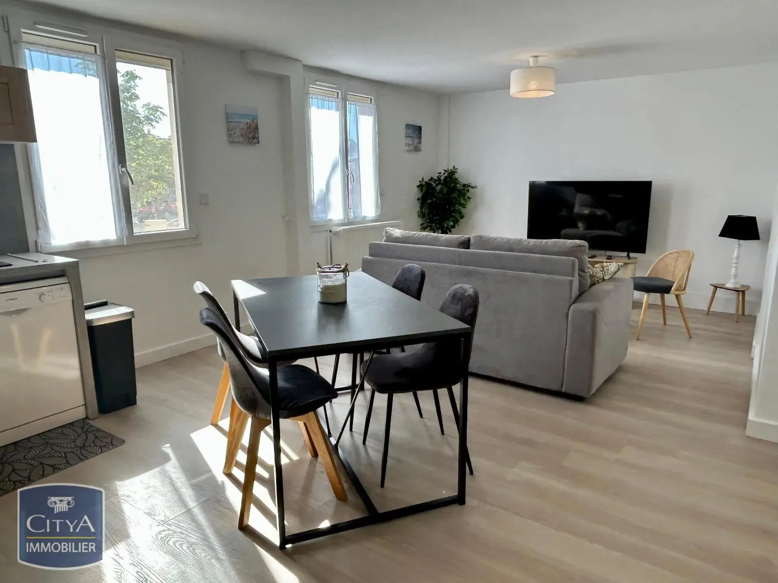 Photo 2 Appartement 3 pièces 55.86m²
