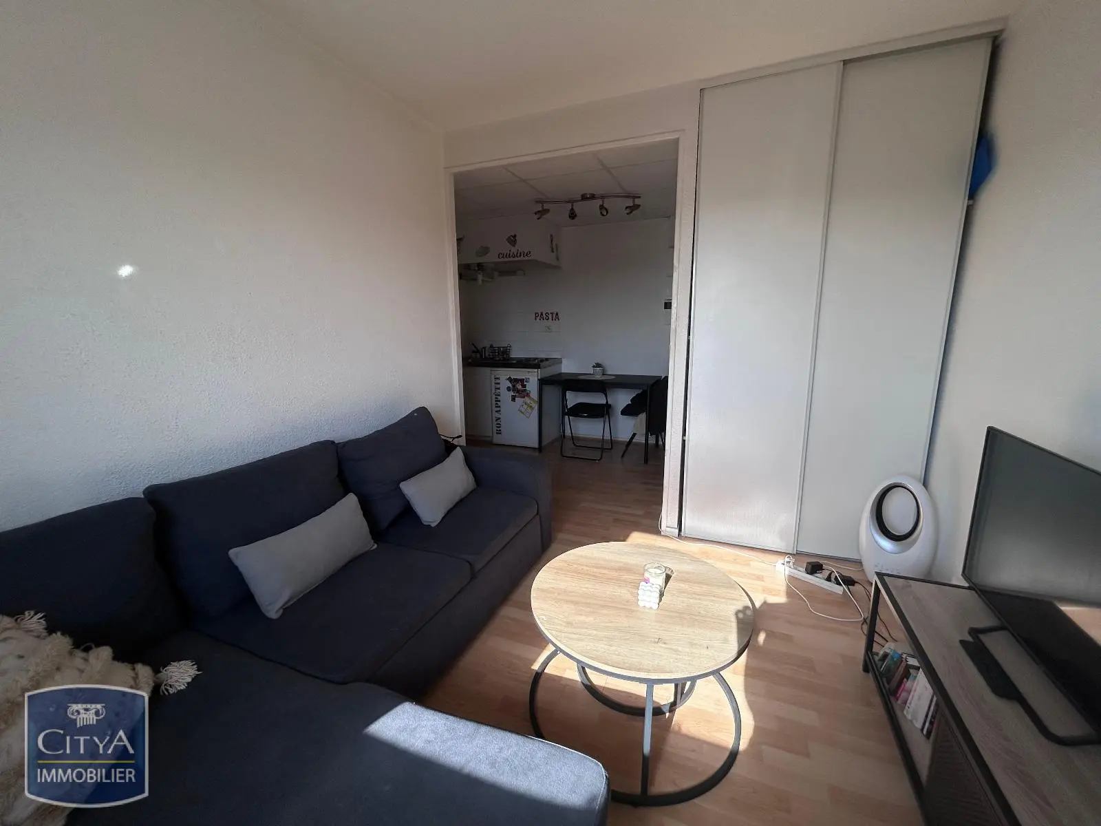 Photo 2 Appartement 2 pièces 28.32m²
