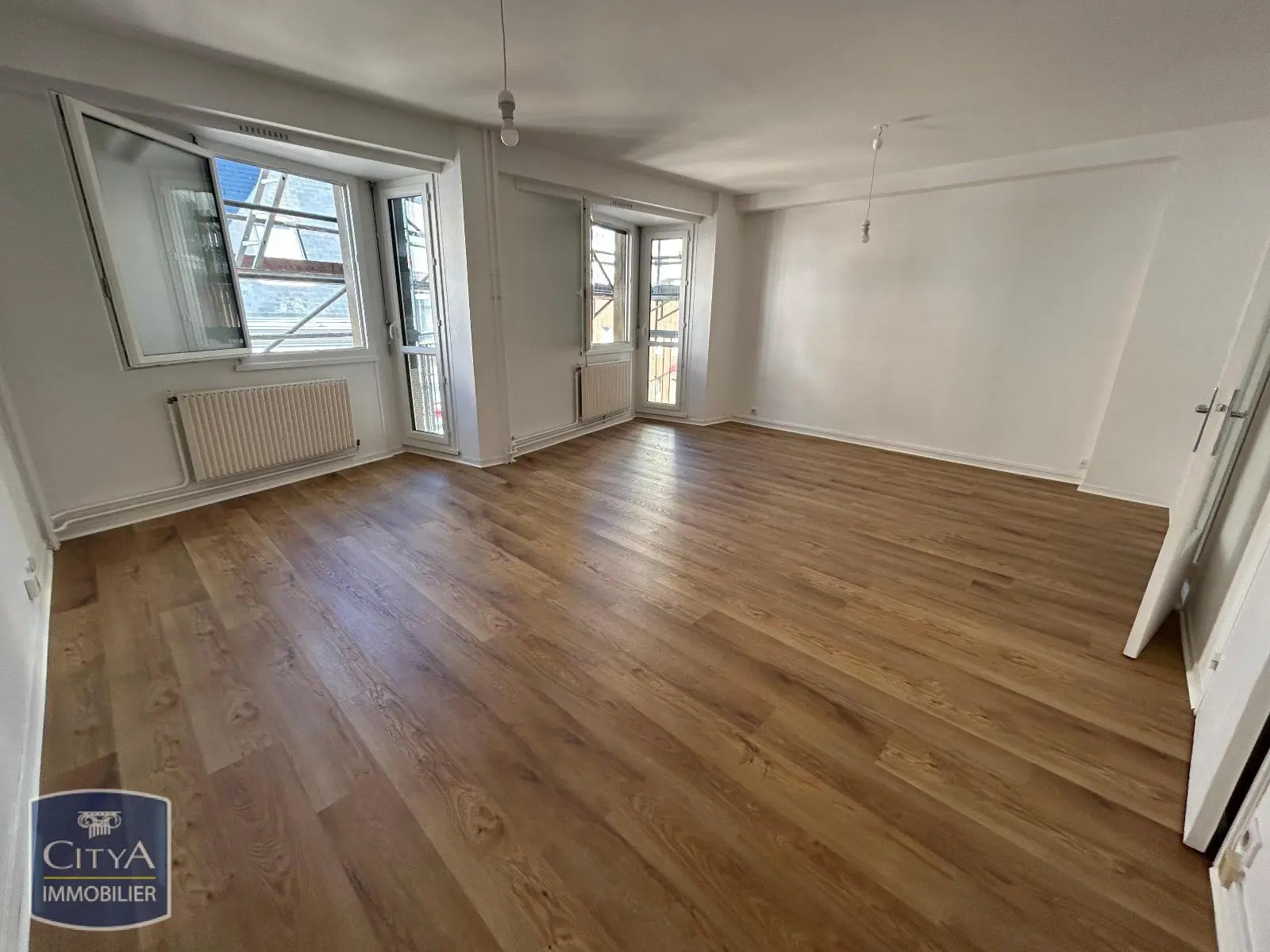 Photo 1 Appartement 4 pièces 74.29m²