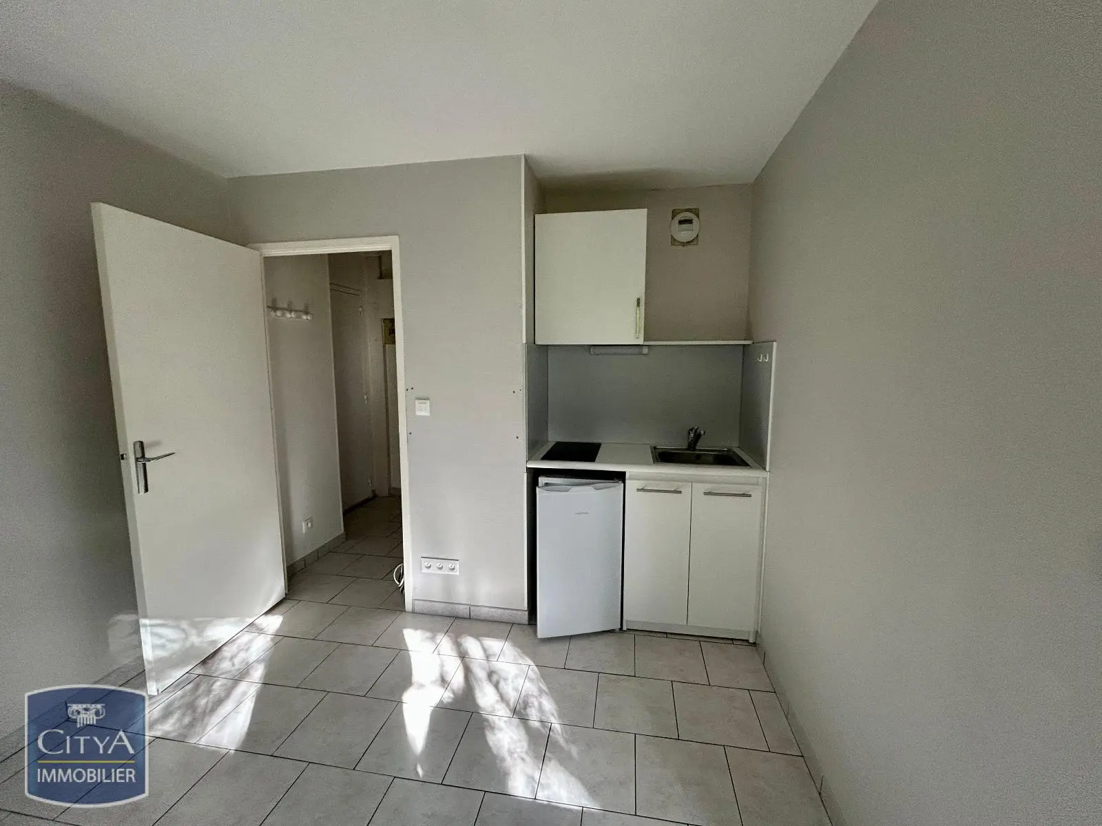 Photo 1 Appartement 2 pièces 31.97m²