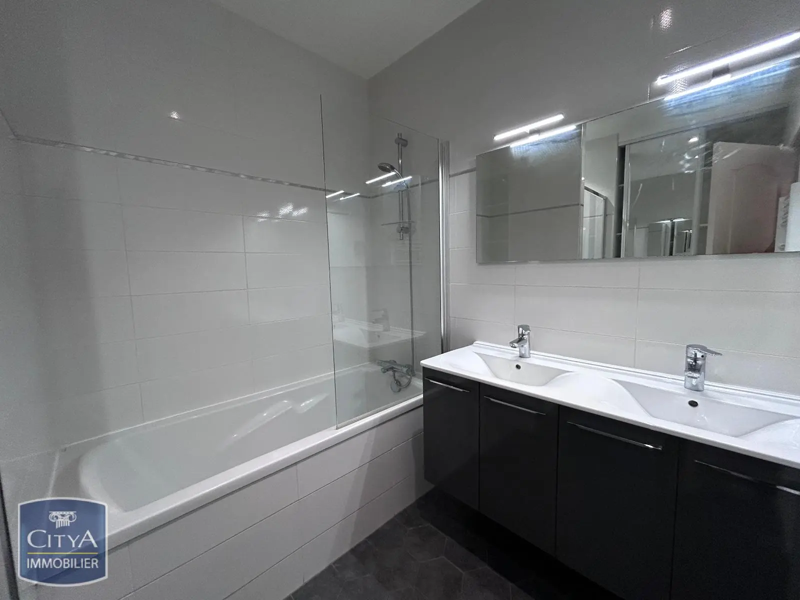 Photo 7 Appartement 3 pièces 77.68m²