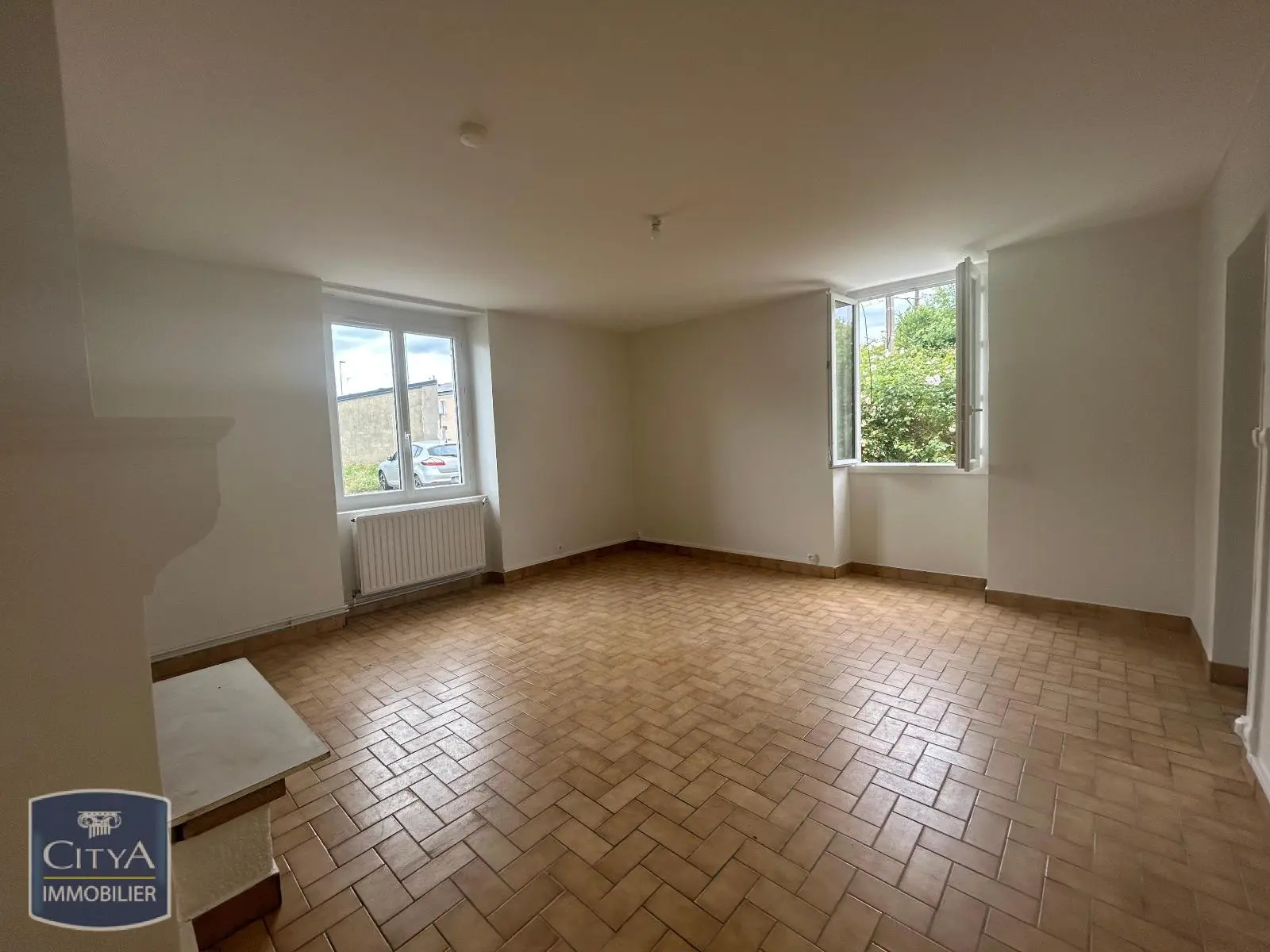 A LOUER MAISON 2 CHAMBRES