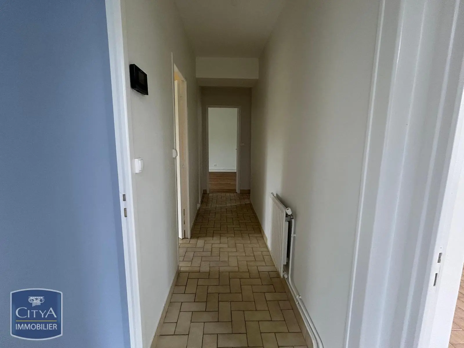 A LOUER MAISON 2 CHAMBRES