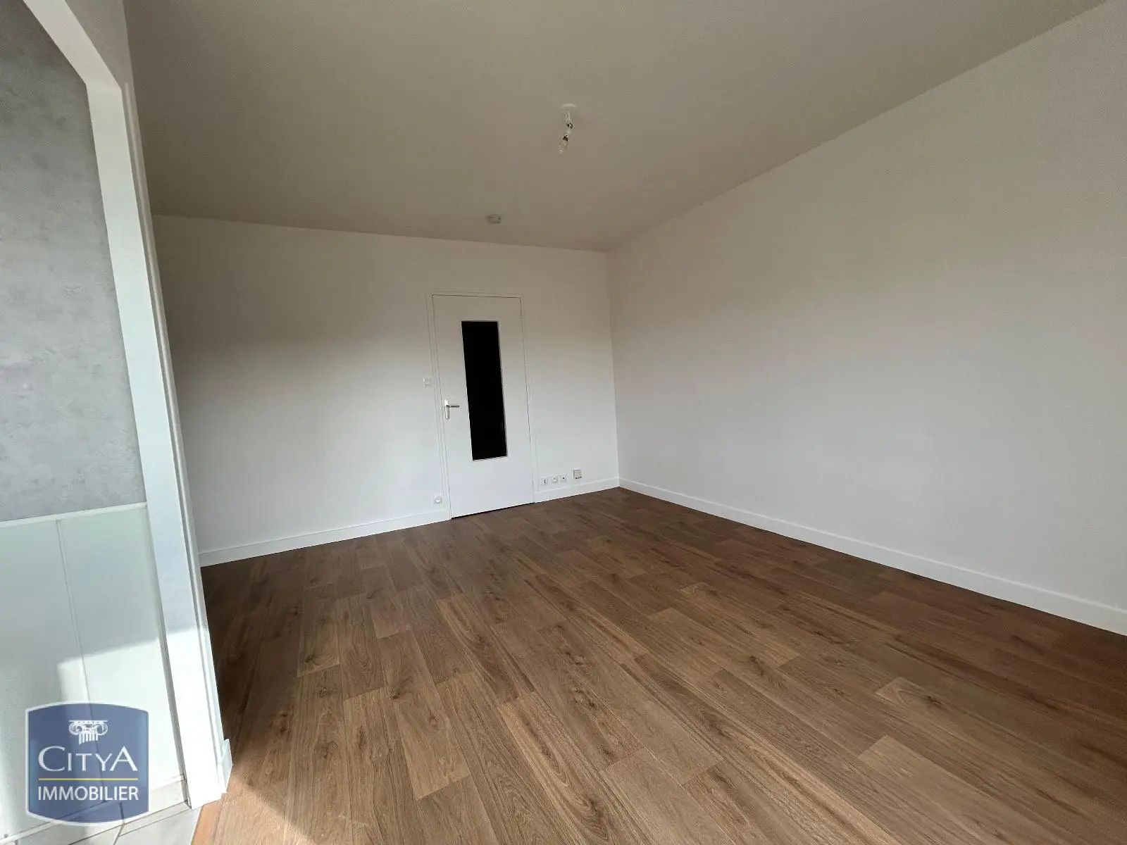Photo 7 Appartement 1 pièce 33.73m²
