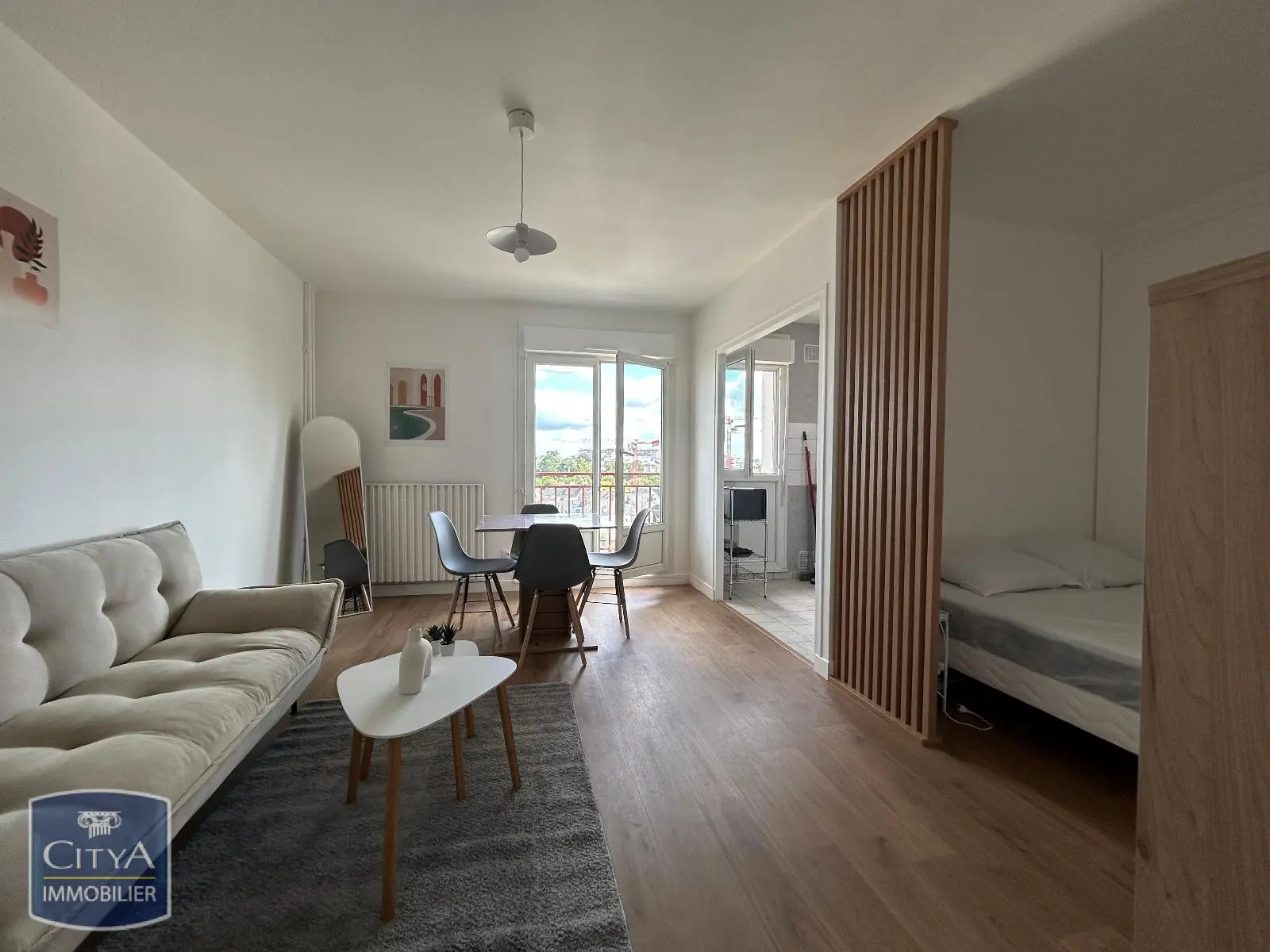 Photo 2 Appartement 1 pièce 33.73m²